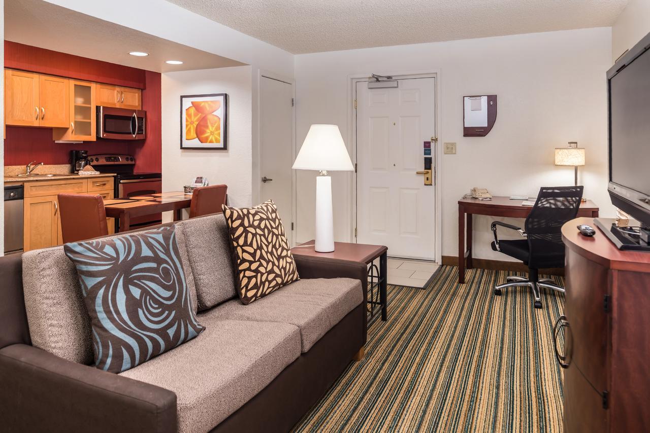 Residence Inn Phoenix Dış mekan fotoğraf
