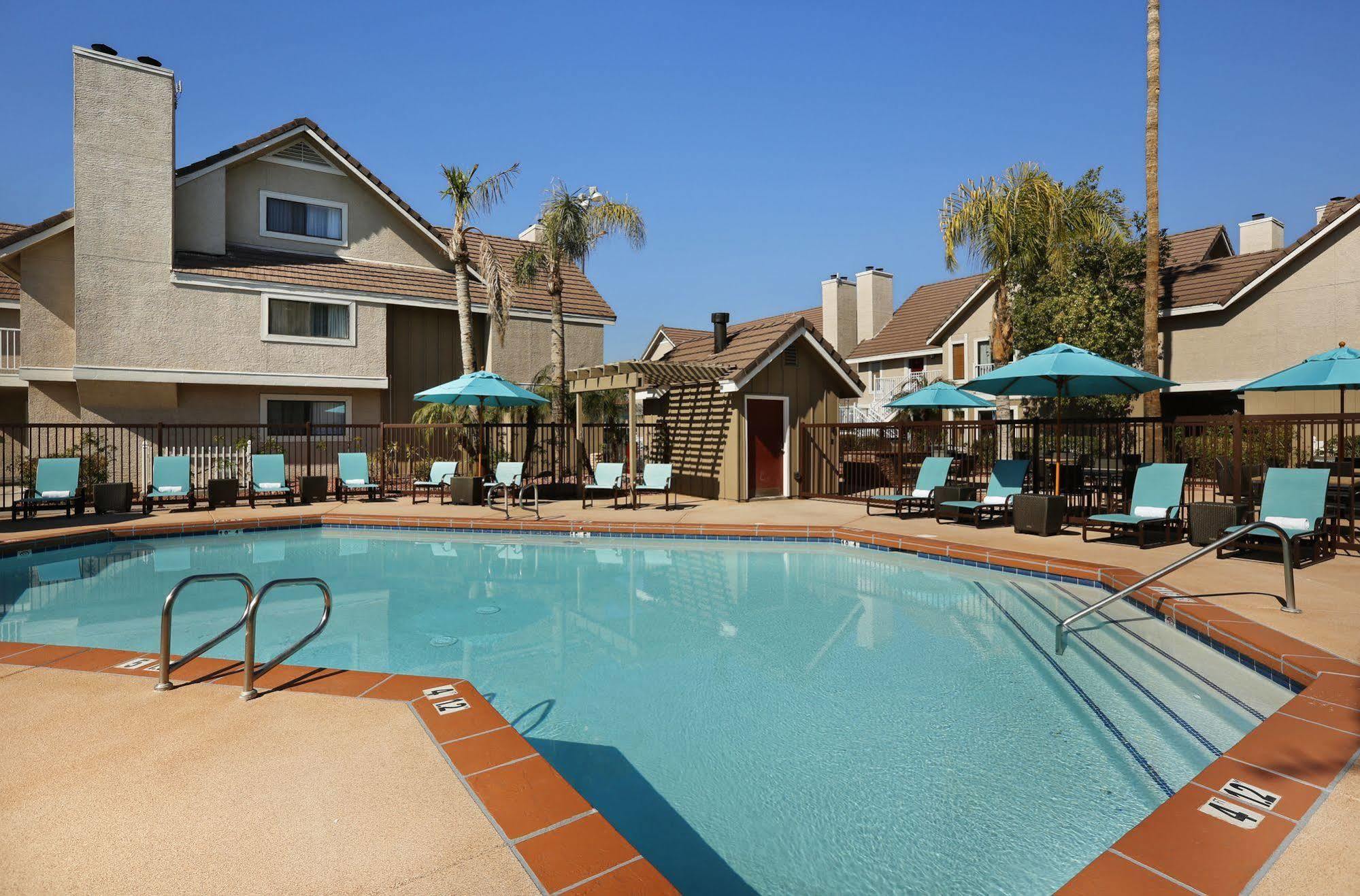 Residence Inn Phoenix Dış mekan fotoğraf